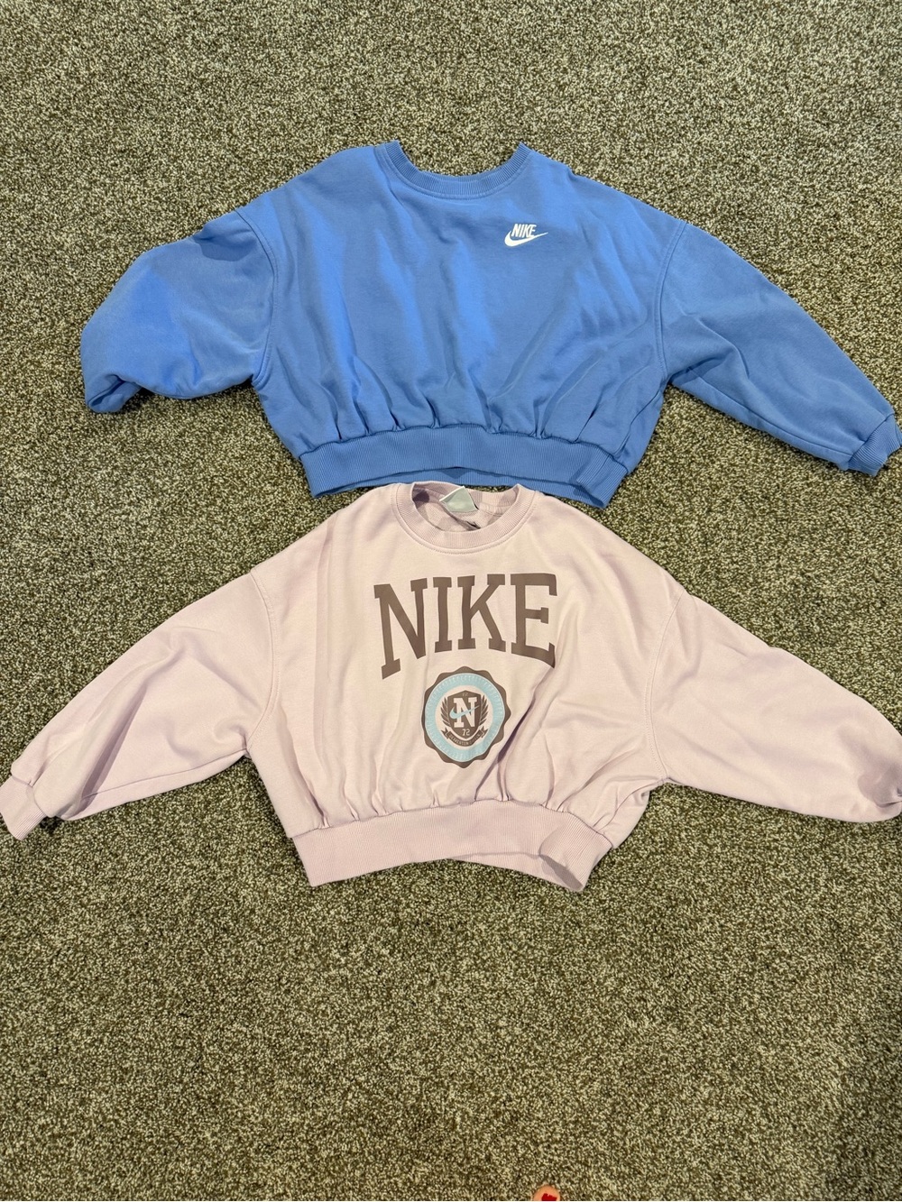 Nike Women's Cropped Sweatshirts - Blue & Light Pink Duo
